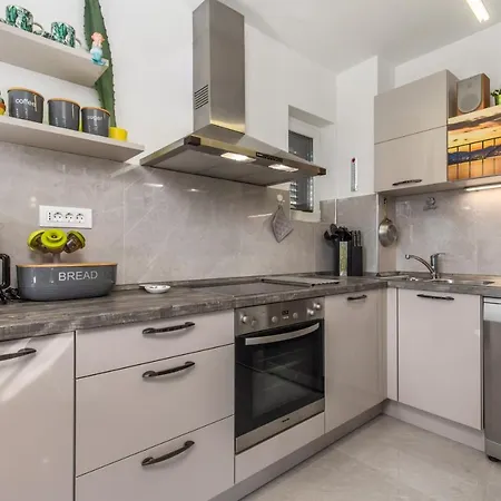 Apartment Coralina